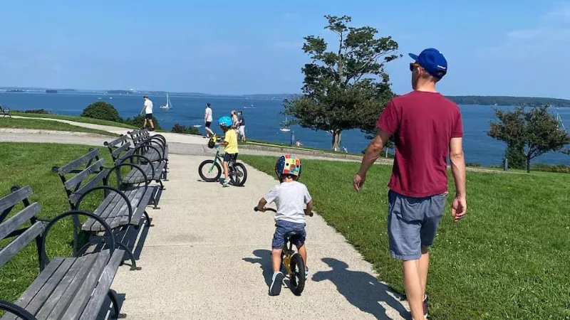 Bike at Eastern Promenade