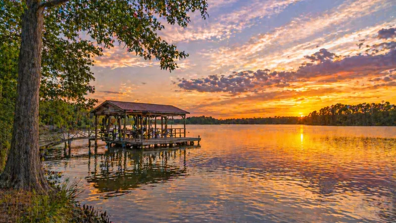 lake tyler east texas sunset scenic lake view peaceful water reflection
