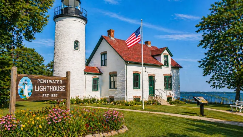 pentwater lighthouse michigan historic landmark lake michigan view