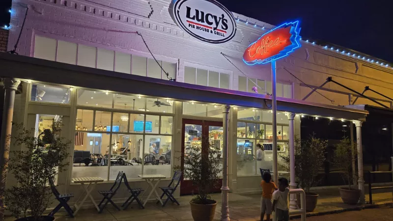 Lucy’s on the Square in Celina Texas popular local dining spot with modern American food
