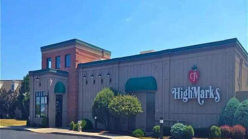 CJ’s HighMarks Celina Texas restaurant exterior with classic building and casual dining atmosphere
